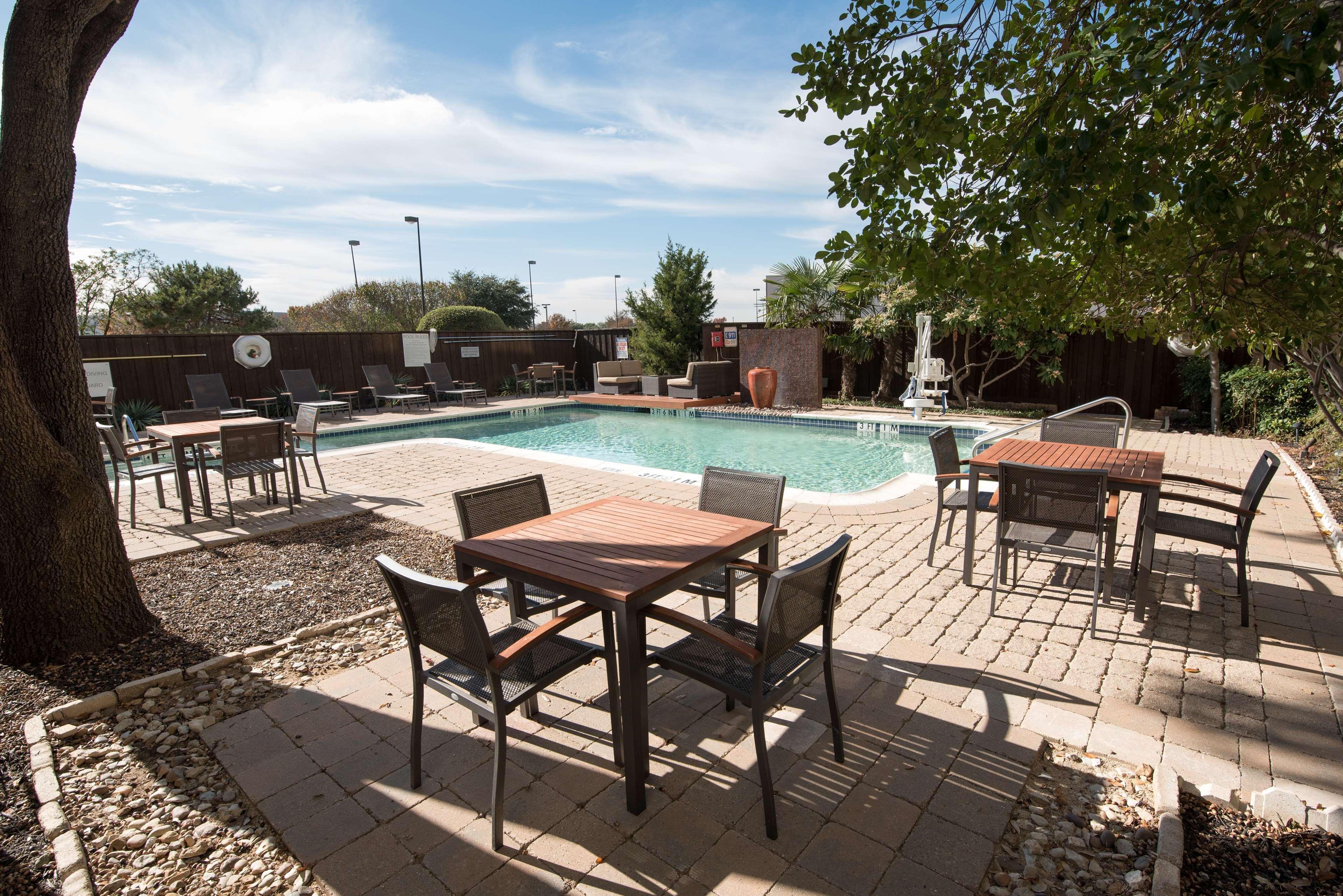 Hilton Garden Inn Las Colinas Ірвінг Екстер'єр фото