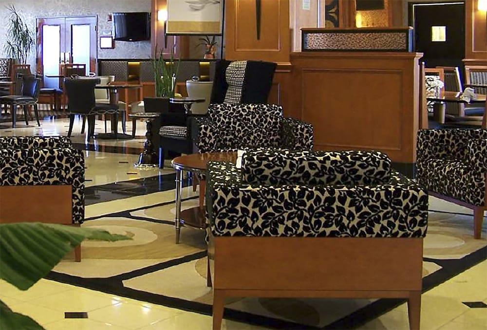 Hilton Garden Inn Las Colinas Ірвінг Екстер'єр фото