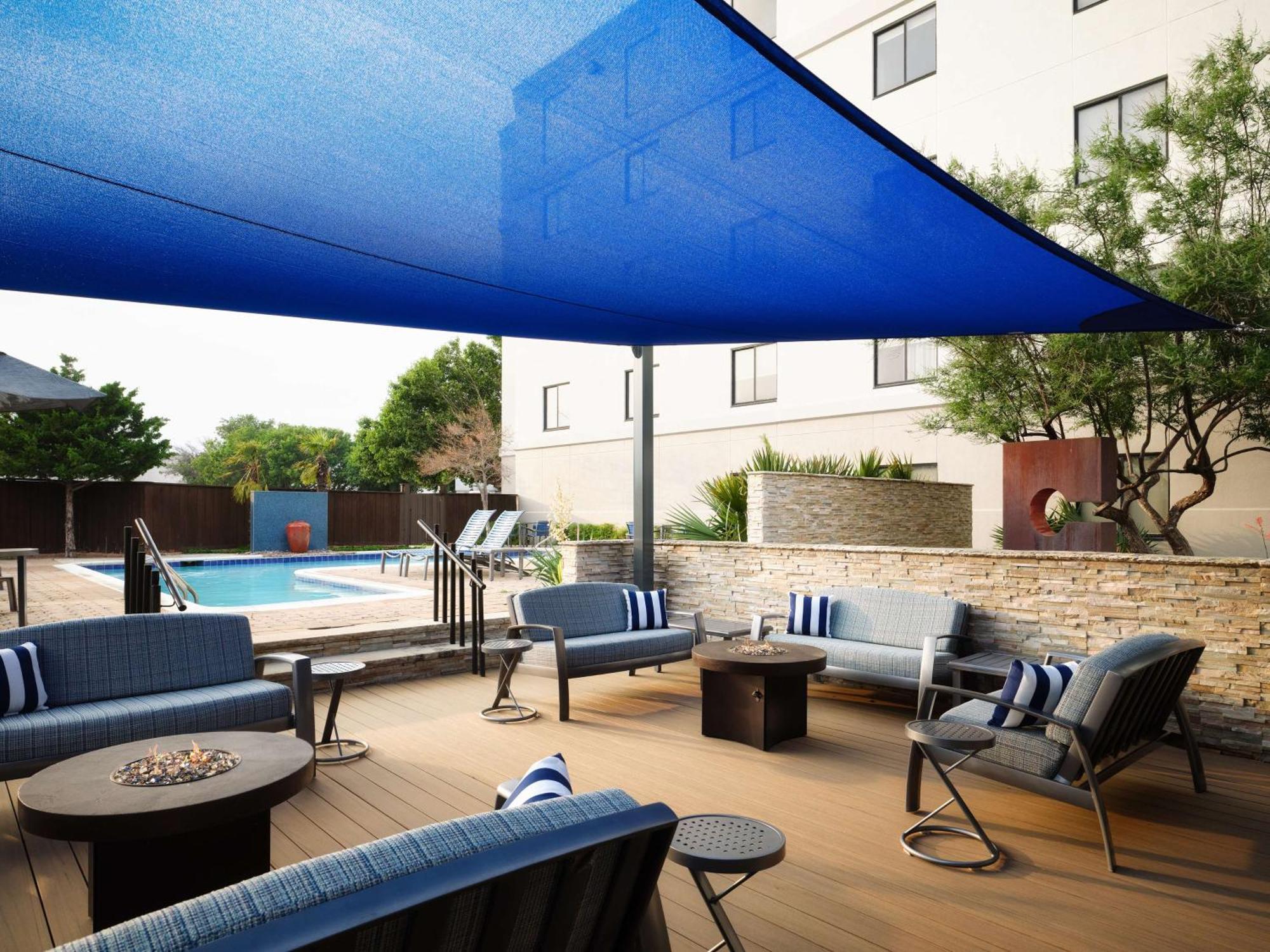 Hilton Garden Inn Las Colinas Ірвінг Екстер'єр фото